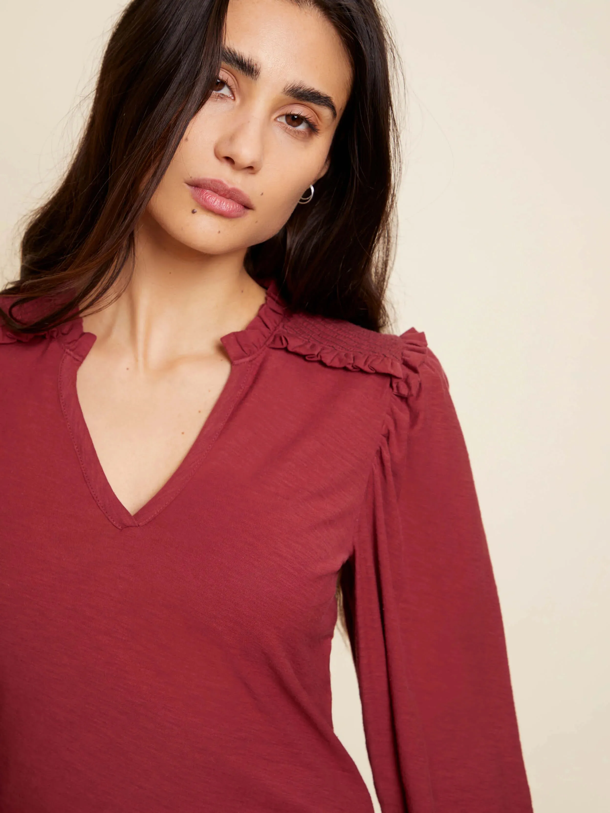 dolly smocked shoulder tee