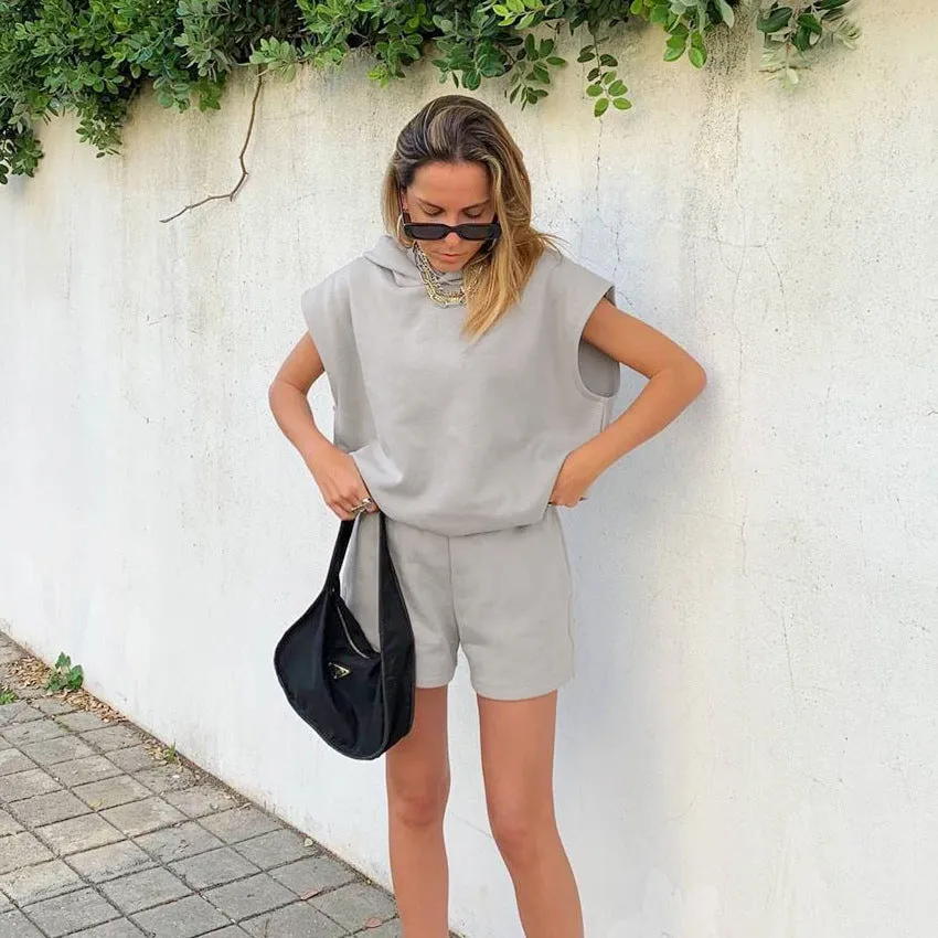 Gray Hooded Sleeveless Casual Loungewear Two-piece Set