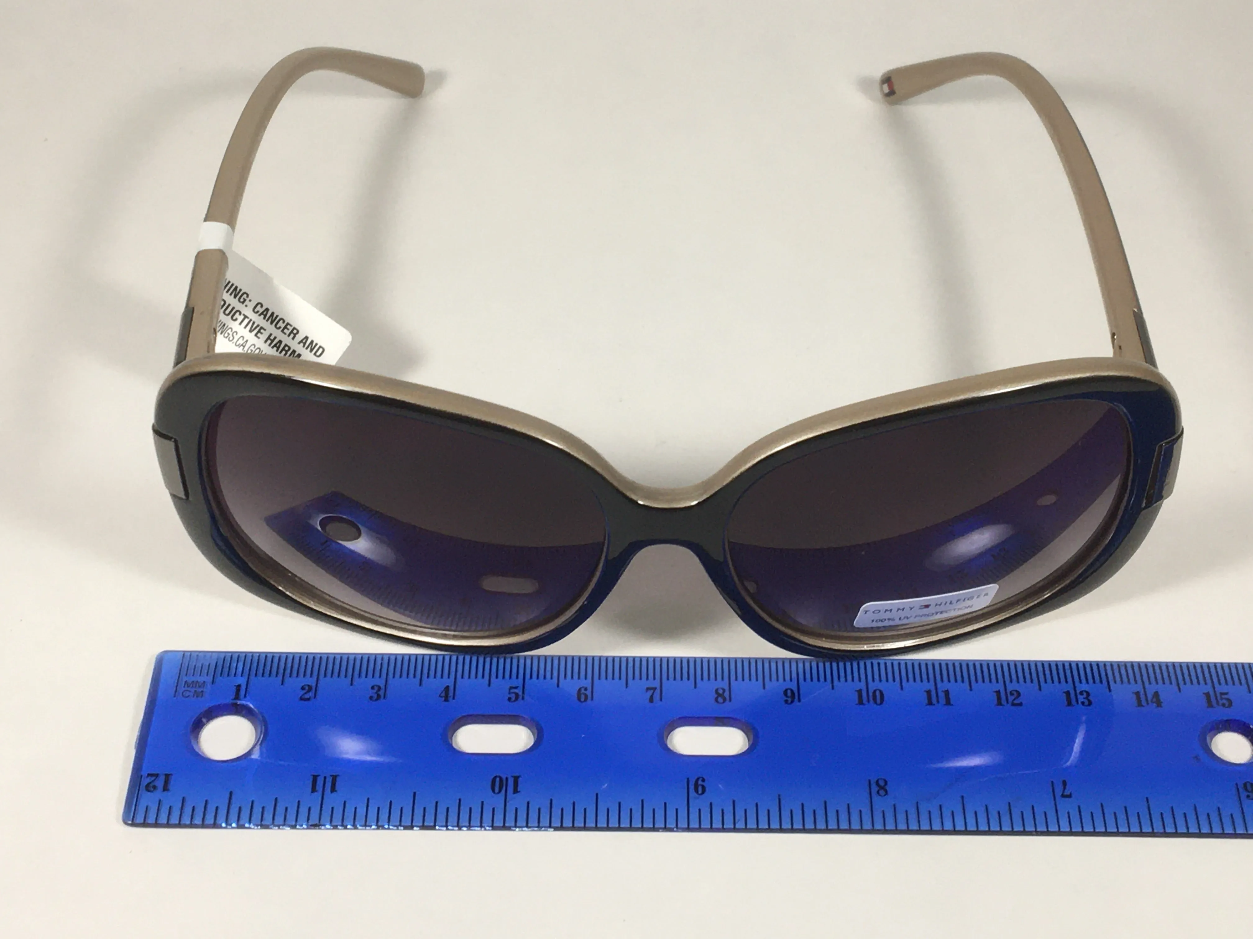 Tommy Hilfiger Janet Large Oval Sunglasses Two Tone Black And Tan Frame Gray Gradient Lens JANET WP OL90