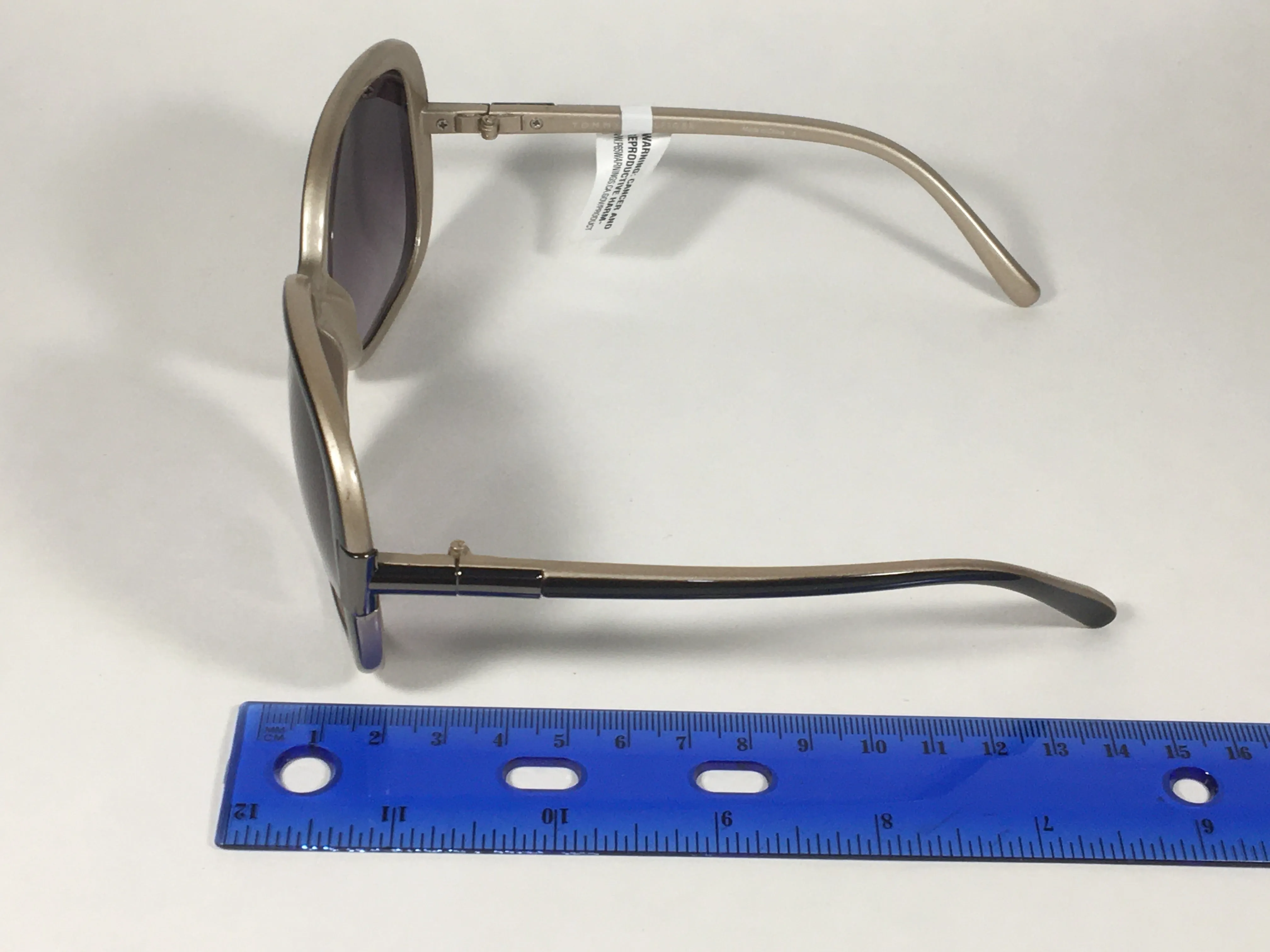 Tommy Hilfiger Janet Large Oval Sunglasses Two Tone Black And Tan Frame Gray Gradient Lens JANET WP OL90