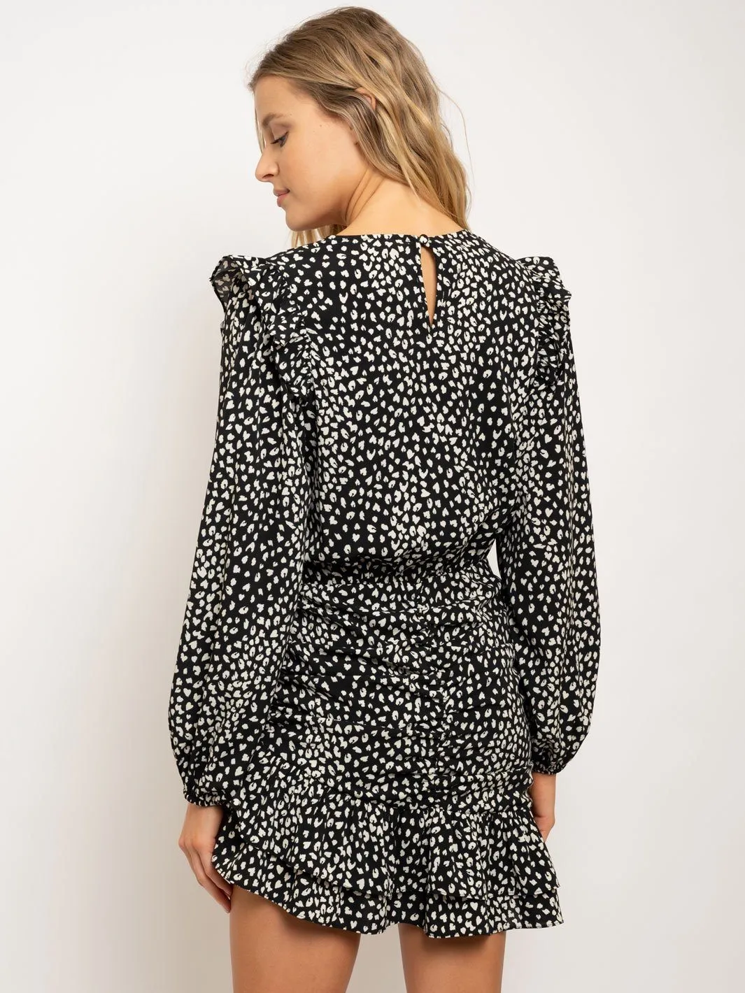 WOMEN'S ASYMMETRICAL RUCHED V-NECK LONG SLEEVE DRESS