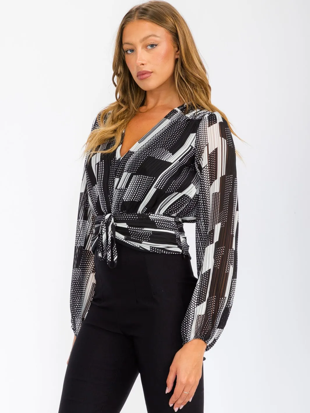 WOMEN'S LONG SLEEVE V-NECK FRONT RUCHED PRINTED BLOUSE TOP