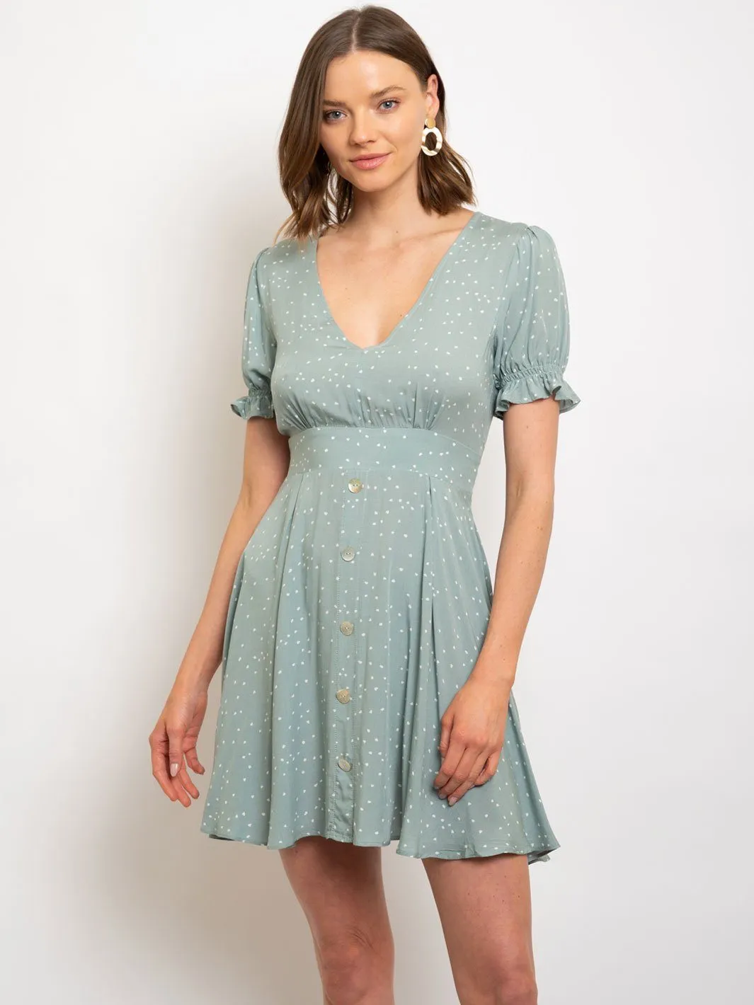 WOMEN'S RUFFLED SLEEVE BABYDOLL WITH BUTTON ACCENT DRESS