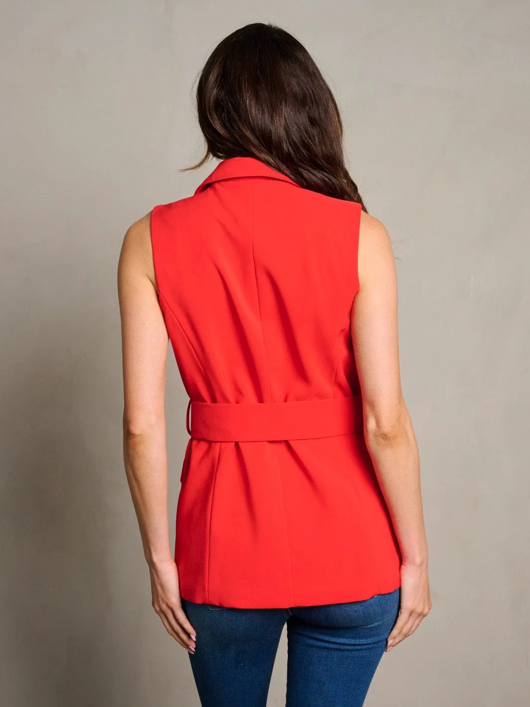 WOMEN'S SLEEVELESS BUTTON CLOSURE BELTED VEST