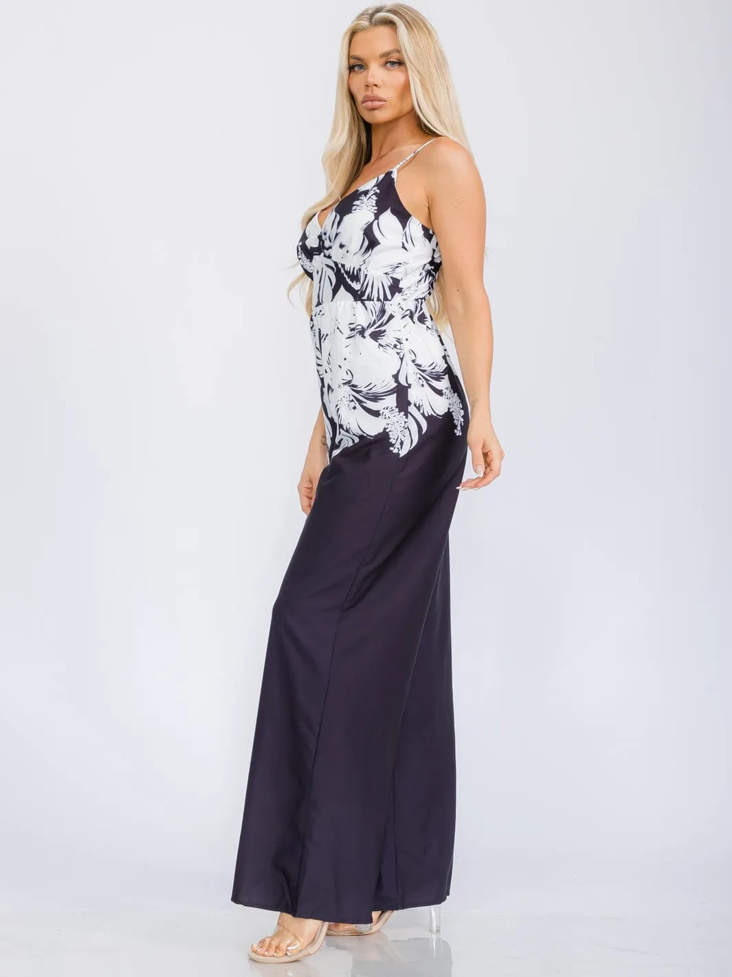 WOMEN'S SLEEVELESS V-NECK BELTED MULTI PRINT WIDE LEG JUMPSUIT