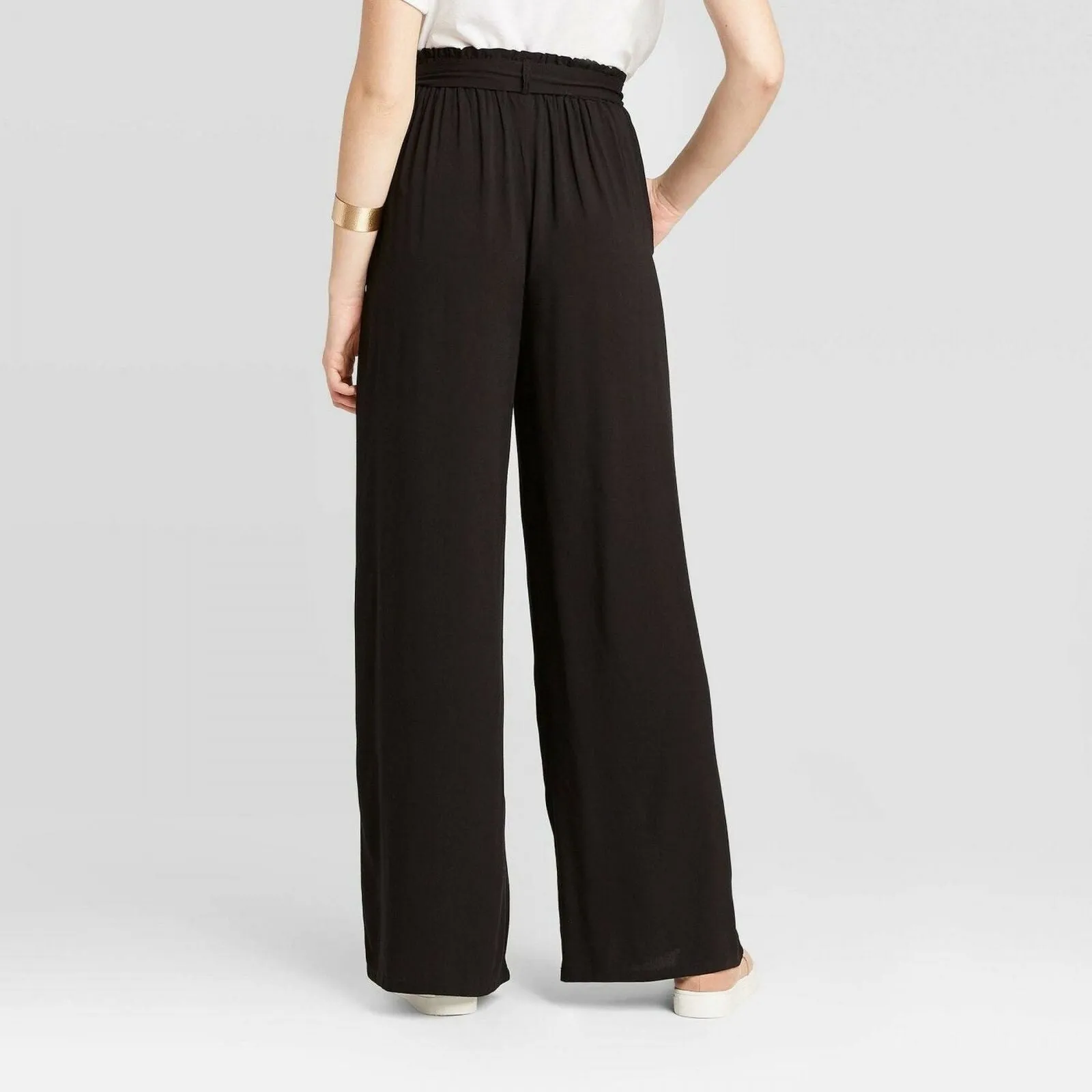 Xhilaration Women's Mid Rise Belted Wide Leg Soft Pants